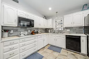 146 Harbor Dr, Gun Barrel City, TX 75156 - Photo 17