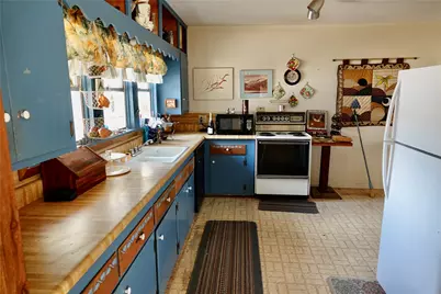 981 W Hwy 84, Mullin, TX 76864 - Photo 9