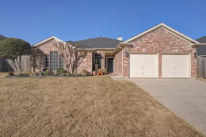 1109 Pierce Arrow Drive, Arlington, TX 76001 - Photo 1