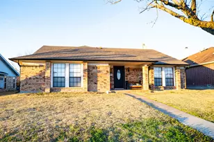 8209 Kensington Dr, Rowlett, TX 75088 - Photo 1