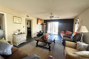 814 Plum St, Graham, TX 76450 - Photo 7