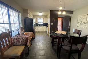 814 Plum St, Graham, TX 76450 - Photo 9