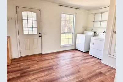 520 Iris Drive, Irving, TX 75061 - Photo 9