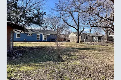 520 Iris Drive, Irving, TX 75061 - Photo 23