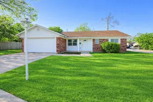 629 E Mission St, Crowley, TX 76036 - Photo 1