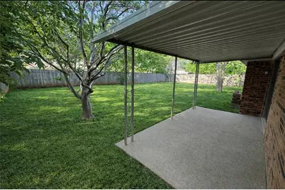 629 E Mission Street, Crowley, TX 76036 - Photo 3