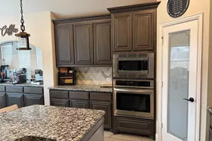 250 Bear Trail, Waxahachie, TX 75165 - Photo 11