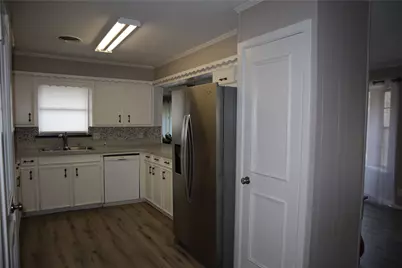 712 Joanna Drive, Hurst, TX 76053 - Photo 15