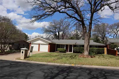 712 Joanna Drive, Hurst, TX 76053 - Photo 1