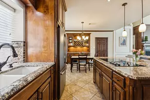 18016 Benchmark Dr, Dallas, TX 75252 - Photo 11