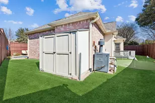 18016 Benchmark Dr, Dallas, TX 75252 - Photo 29