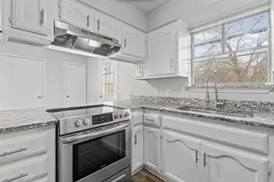 220 S League Street S, Sulphur Springs, TX 75482 - Photo 17