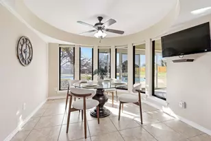 361 Oakview Dr, Lewisville, TX 75077 - Photo 13