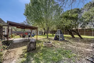 13533 Charcoal Ln, Farmers Branch, TX 75234 - Photo 25