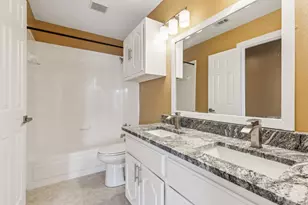 9434 Abbey Rd, Irving, TX 75063 - Photo 33