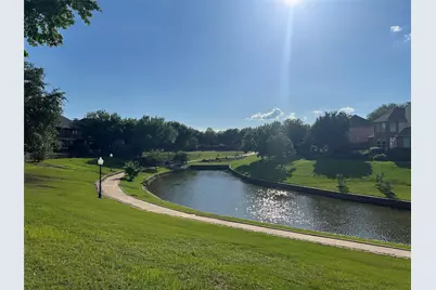 9434 Abbey Road, Irving, TX 75063 - Photo 39