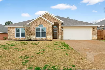 607 Parkhill Drive, Mansfield, TX 76063 - Photo 1