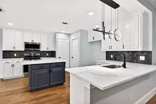 607 Parkhill Dr, Mansfield, TX 76063 - Photo 9