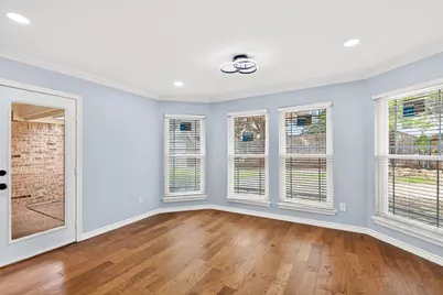 607 Parkhill Drive, Mansfield, TX 76063 - Photo 19