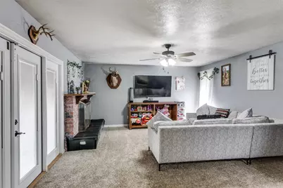 2110 Burrows Trail, Grand Prairie, TX 75052 - Photo 13