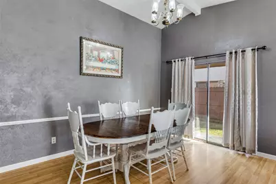 2110 Burrows Trail, Grand Prairie, TX 75052 - Photo 7