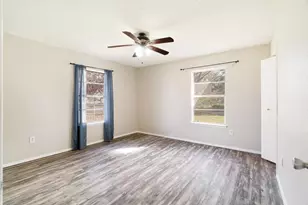 6450 Inwood Dr, Reno, TX 75462 - Photo 9