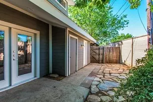 514 Hunters Glen St, Lewisville, TX 75067 - Photo 11