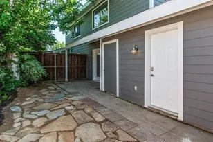 514 Hunters Glen St, Lewisville, TX 75067 - Photo 9