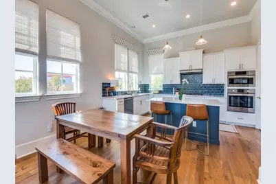 2114 Wenge Lane, Dallas, TX 75219 - Photo 5