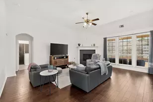 824 State St, DeSoto, TX 75115 - Photo 7