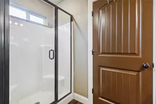 500 W Willow St, Sanger, TX 76266 - Photo 17