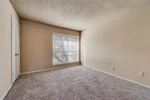 9801 Royal Ln, Dallas, TX 75231 - Photo 13