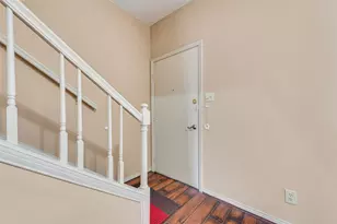 9801 Royal Ln, Dallas, TX 75231 - Photo 3