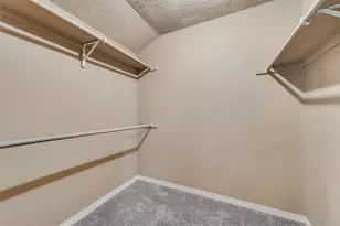 9801 Royal Ln, Dallas, TX 75231 - Photo 19