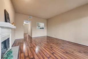 9801 Royal Ln, Dallas, TX 75231 - Photo 7