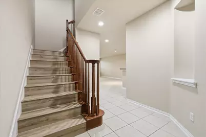 1725 Brookview Drive, Carrollton, TX 75007 - Photo 15