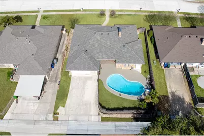 2817 Club Meadow Drive, Garland, TX 75043 - Photo 35