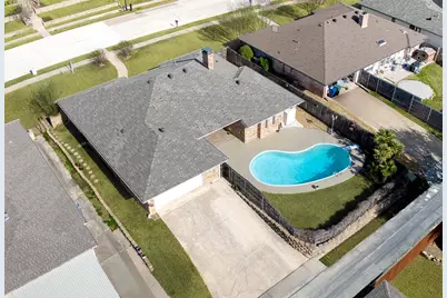 2817 Club Meadow Drive, Garland, TX 75043 - Photo 37