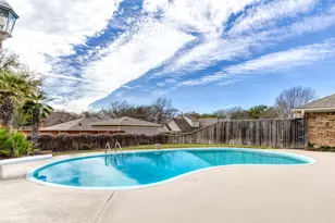 2817 Club Meadow Dr, Garland, TX 75043 - Photo 31