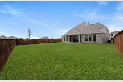 9928 Casa Frontera Drive, Fort Worth, TX 76179 - Photo 5