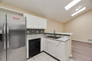 9640 Kerrville St, Dallas, TX 75227 - Photo 9