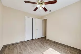 9640 Kerrville St, Dallas, TX 75227 - Photo 11