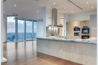2900 McKinnon Street #2704, Dallas, TX 75201 - Photo 7