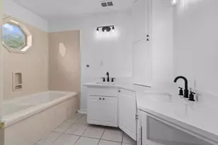 627 W 2nd St, Tyler, TX 75701 - Photo 11