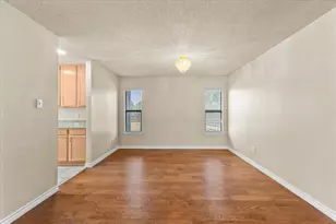 5253 Chessie Cir, Fort Worth, TX 76137 - Photo 9