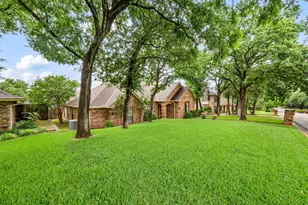 3121 Oakdale Dr, Hurst, TX 76054 - Photo 7