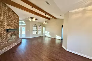 2103 Pecan St, Bonham, TX 75418 - Photo 11