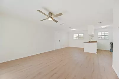 318 Boulder Court, Burleson, TX 76028 - Photo 5