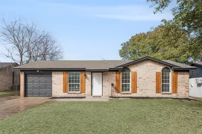 318 Boulder Court, Burleson, TX 76028 - Photo 1