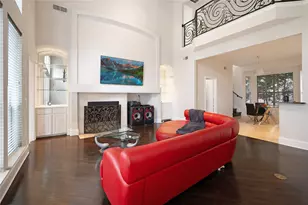 18403 Gibbons Dr, Dallas, TX 75287 - Photo 13